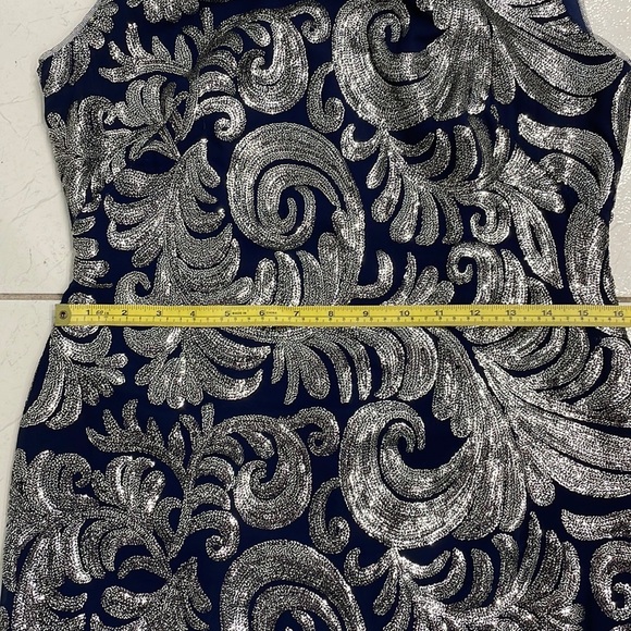 Adrianna Papell Navy and Silver Cocktail Driss - Picture 11 of 16